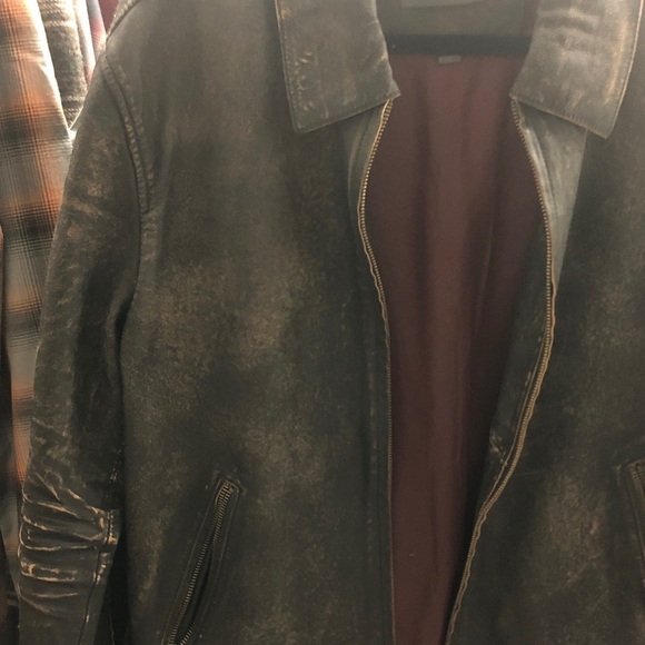 John Varvatos Brown Distressed Leather Bomber Jacket with Vintage Appeal - Picture 4 of 8
